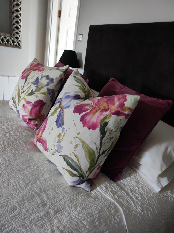 Apartments At Ballinsheen House & Gardens Lisdoonvarna Bagian luar foto